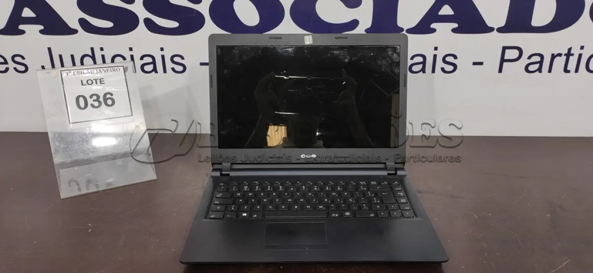 LOTE 036 - 01 NOTEBOOK SEM CARREGADOR MARCA CCE.  (NO ESTADO) ATENÇÃO! FAZER A VISITAÇÃO ANTES DE ARREMATAR, NÃO SABEMOS SE FUNCIONA. LEILÃO NÃO TEM GARANTIA E NEM DEVOLUÇÃO, SUJEITO A POSSÍVEIS AVARIAS VISÍVEIS/OCULTAS E/OU AUSÊNCIA DE COMPONENTES.