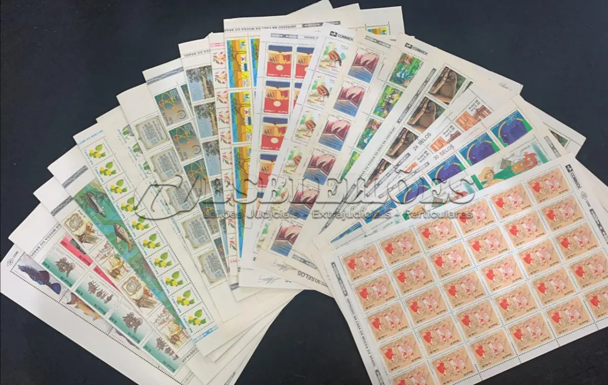 LOTE 497 - 01 LOTE COM COLEÇÕES DE SELOS SÃO 62 CARTELAS COMPLETAS COM SELOS EM ÓTIMO ESTADO. (NO ESTADO) ATENÇÃO! FAZER A VISITAÇÃO ANTES DE ARREMATAR, NÃO SABEMOS SE FUNCIONA, LEILÃO NÃO TEM GARANTIA E NEM DEVOLUÇÃO, SUJEITO A POSSÍVEIS AVARIAS VISÍVEIS/OCULTAS E/OU AUSÊNCIA DE COMPONENTES.