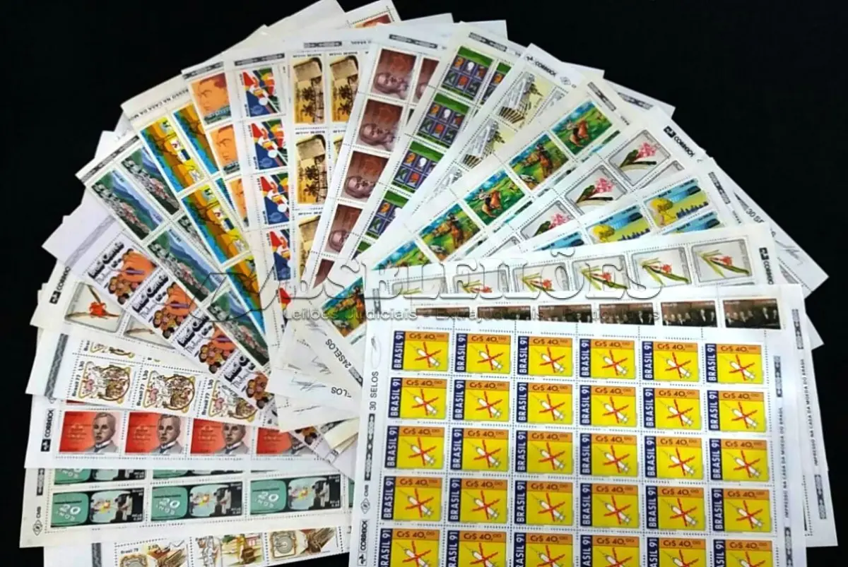 LOTE 501 - 01 LOTE COM COLEÇÕES DE SELOS SÃO 61 CARTELAS COMPLETAS COM SELOS EM ÓTIMO ESTADO. (NO ESTADO) ATENÇÃO! FAZER A VISITAÇÃO ANTES DE ARREMATAR, NÃO SABEMOS SE FUNCIONA, LEILÃO NÃO TEM GARANTIA E NEM DEVOLUÇÃO, SUJEITO A POSSÍVEIS AVARIAS VISÍVEIS/OCULTAS E/OU AUSÊNCIA DE COMPONENTES.