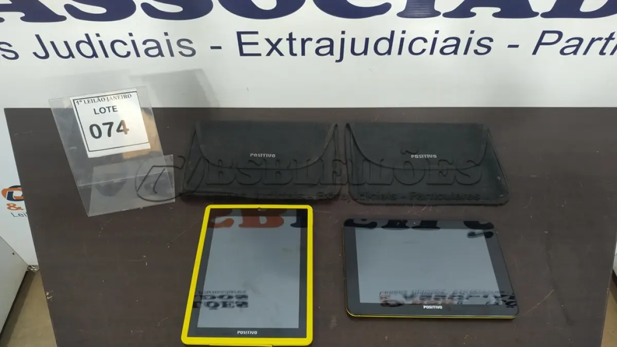 LOTE 074 - 02 TABLETS SEM FONTE MARCA POSITIVO. (NO ESTADO) ATENÇÃO! FAZER A VISITAÇÃO ANTES DE ARREMATAR, NÃO SABEMOS SE FUNCIONA, LEILÃO NÃO TEM GARANTIA E NEM DEVOLUÇÃO, SUJEITO A POSSÍVEIS AVARIAS VISÍVEIS/OCULTAS E/OU AUSÊNCIA DE COMPONENTES.