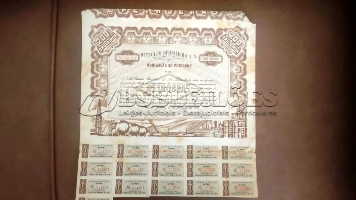 LOTE 478 - 01LOTE COM UMA PETROBRÁS - TÍTULO DE AÇÕES, ELETROBRÁS OBRIGAÇÕES AO PORTADOR, 3 FOLHAS LOTE DE APOLICE DO ESTADO DE MINAS GERAIS. (NO ESTADO) ATENÇÃO! FAZER A VISITAÇÃO ANTES DE ARREMATAR, NÃO SABEMOS SE FUNCIONA, LEILÃO NÃO TEM GARANTIA E NEM DEVOLUÇÃO, SUJEITO A POSSÍVEIS AVARIAS VISÍVEIS/OCULTAS E/OU AUSÊNCIA DE COMPONENTES.