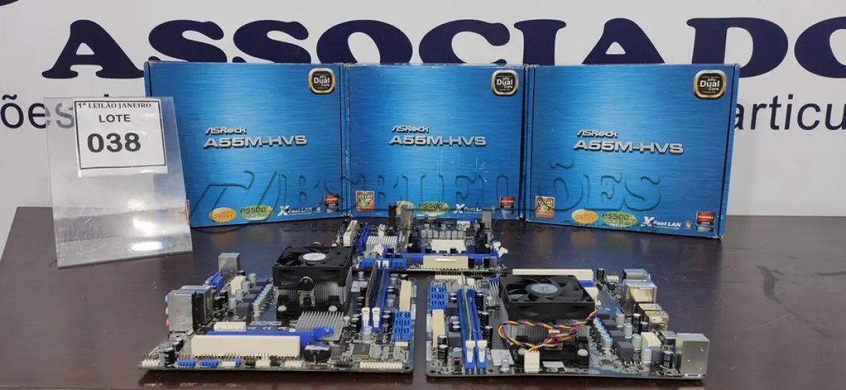 LOTE 038 - 03 PLACAS MÃE MODELO A55M-HVS MARCA ASROCK.  (NO ESTADO) ATENÇÃO! FAZER A VISITAÇÃO ANTES DE ARREMATAR, NÃO SABEMOS SE FUNCIONA. LEILÃO NÃO TEM GARANTIA E NEM DEVOLUÇÃO, SUJEITO A POSSÍVEIS AVARIAS VISÍVEIS/OCULTAS E/OU AUSÊNCIA DE COMPONENTES.