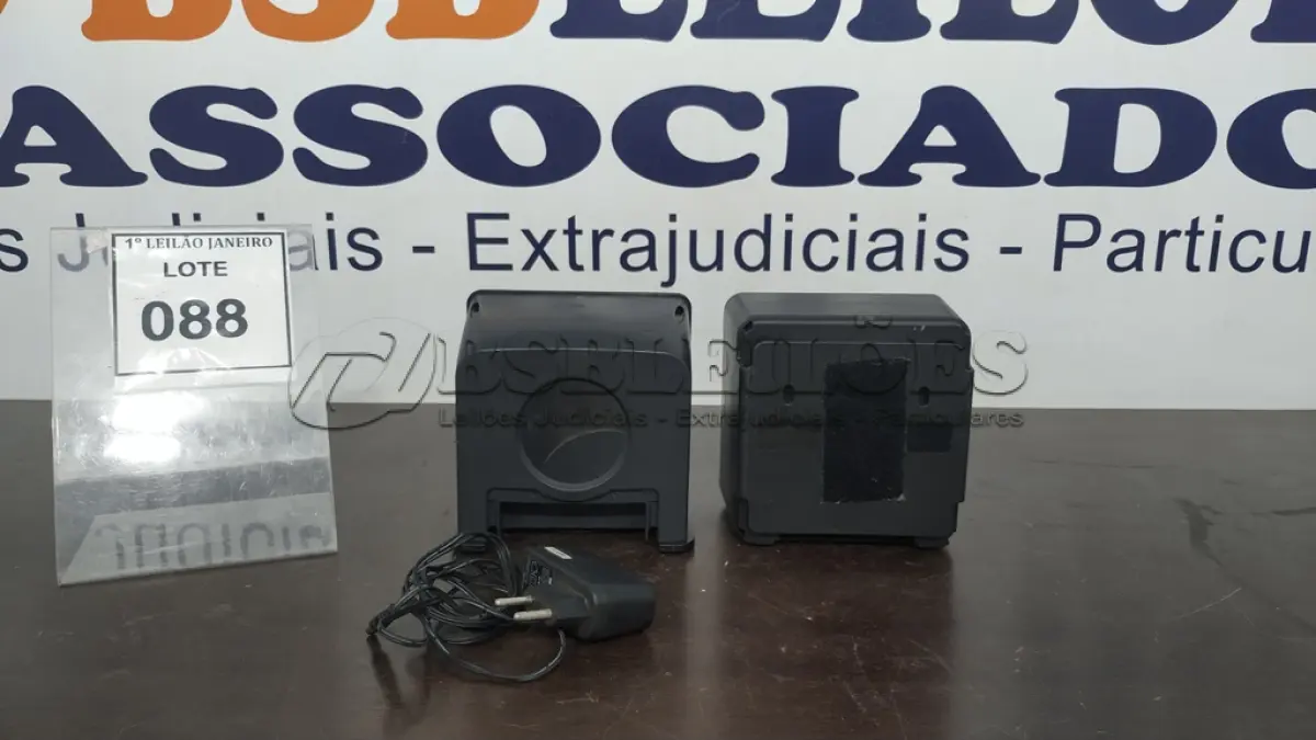 LOTE 088 - 02 LEITORAS DE CÓDIGO DE BARRAS COM 01 FONTE.  (NO ESTADO) ATENÇÃO! FAZER A VISITAÇÃO ANTES DE ARREMATAR, NÃO SABEMOS SE FUNCIONA. LEILÃO NÃO TEM GARANTIA E NEM DEVOLUÇÃO, SUJEITO A POSSÍVEIS AVARIAS VISÍVEIS/OCULTAS E/OU AUSÊNCIA DE COMPONENTES.