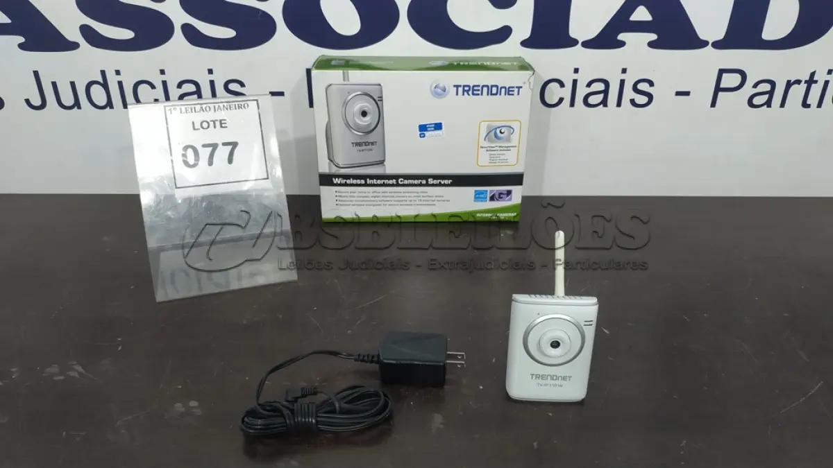 LOTE 077 - 01 SERVIDOR DE CÂMERA DE INTERNET SEM FIO MARCA TRENDNET.  (NO ESTADO) ATENÇÃO! FAZER A VISITAÇÃO ANTES DE ARREMATAR, NÃO SABEMOS SE FUNCIONA. LEILÃO NÃO TEM GARANTIA E NEM DEVOLUÇÃO, SUJEITO A POSSÍVEIS AVARIAS VISÍVEIS/OCULTAS E/OU AUSÊNCIA DE COMPONENTES.