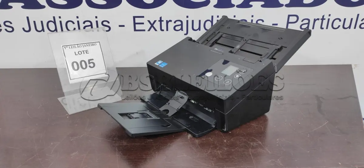 LOTE 005 - 01 SCANNER SEM FONTE MARCA AVISION.  (NO ESTADO) ATENÇÃO! FAZER A VISITAÇÃO ANTES DE ARREMATAR, NÃO SABEMOS SE FUNCIONA. LEILÃO NÃO TEM GARANTIA E NEM DEVOLUÇÃO, SUJEITO A POSSÍVEIS AVARIAS VISÍVEIS/OCULTAS E/OU AUSÊNCIA DE COMPONENTES.