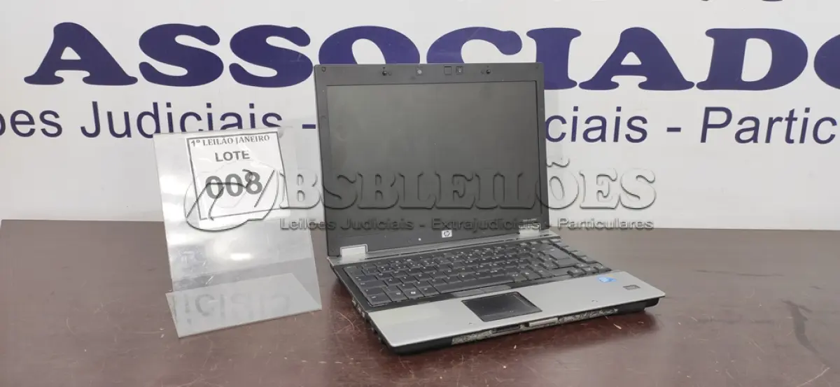 LOTE 008 - 01 NOTEBOOK SEM CARREGADOR MARCA HP.  (NO ESTADO) ATENÇÃO! FAZER A VISITAÇÃO ANTES DE ARREMATAR, NÃO SABEMOS SE FUNCIONA. LEILÃO NÃO TEM GARANTIA E NEM DEVOLUÇÃO, SUJEITO A POSSÍVEIS AVARIAS VISÍVEIS/OCULTAS E/OU AUSÊNCIA DE COMPONENTES.