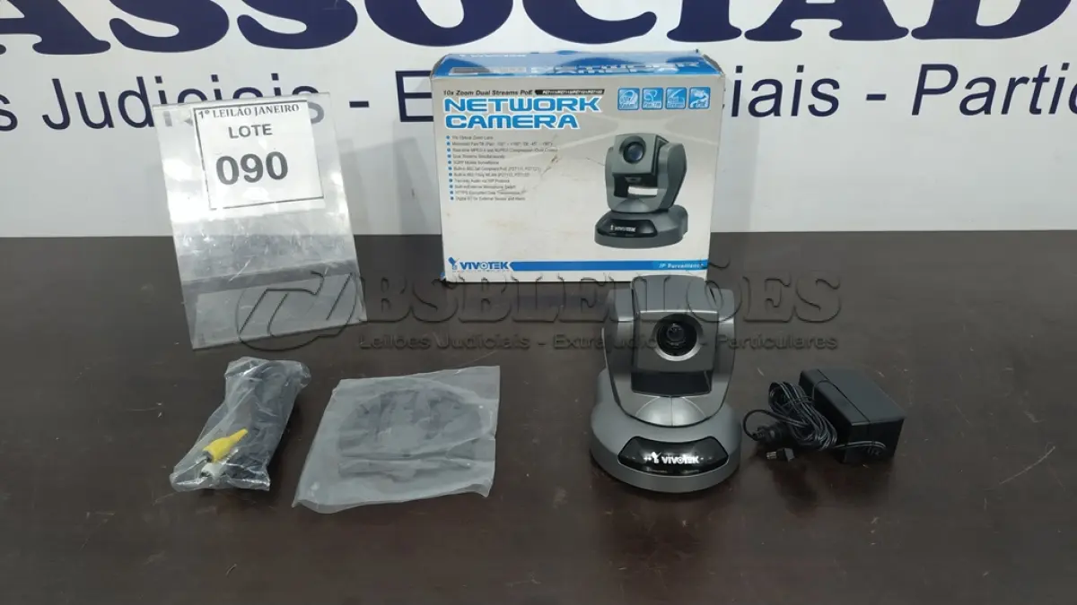 LOTE 090 - 01 CÂMERA DE REDE FIXA MARCA VIVOTEK.  (NO ESTADO) ATENÇÃO! FAZER A VISITAÇÃO ANTES DE ARREMATAR, NÃO SABEMOS SE FUNCIONA. LEILÃO NÃO TEM GARANTIA E NEM DEVOLUÇÃO, SUJEITO A POSSÍVEIS AVARIAS VISÍVEIS/OCULTAS E/OU AUSÊNCIA DE COMPONENTES.