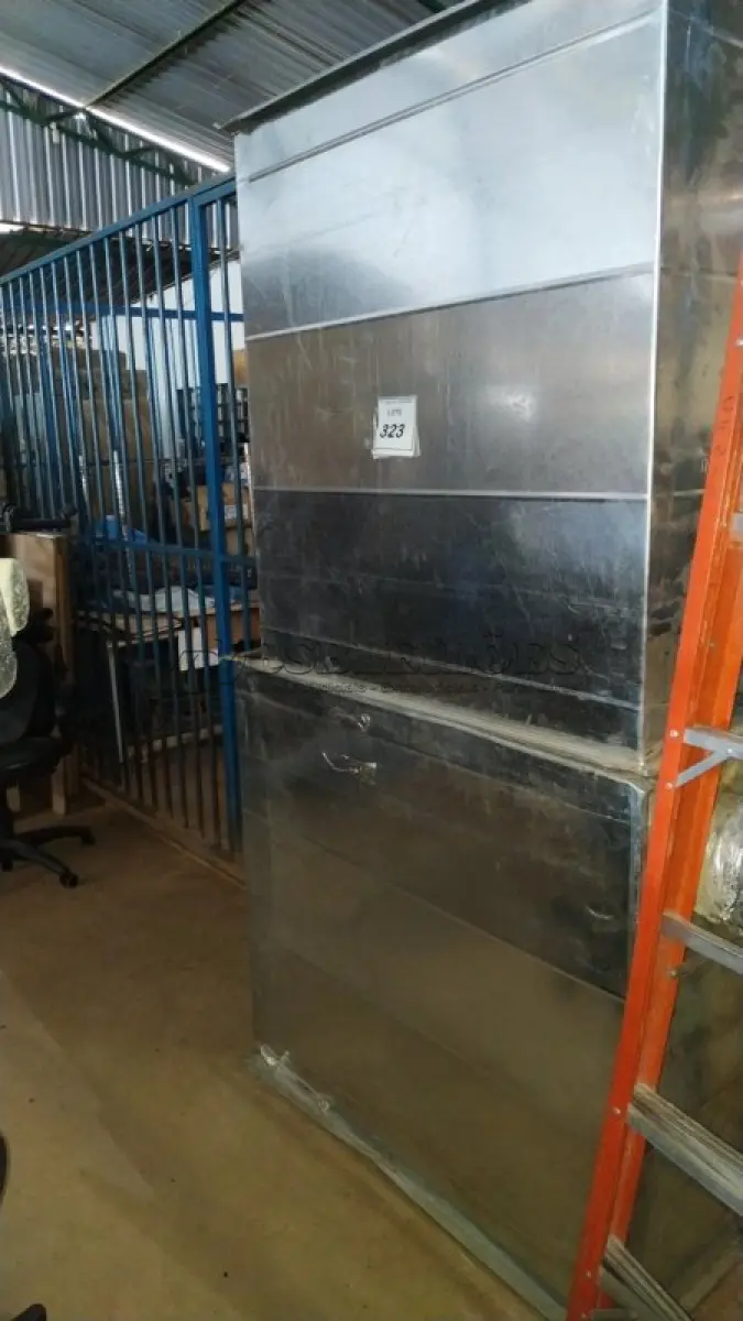 LOTE 323 - 02 DUTOS DE VENTILAÇÃO GALVANIZADO. (NO ESTADO) ATENÇÃO! FAZER A VISITAÇÃO ANTES DE ARREMATAR, NÃO SABEMOS SE FUNCIONA, LEILÃO NÃO TEM GARANTIA E NEM DEVOLUÇÃO, SUJEITO A POSSÍVEIS AVARIAS VISÍVEIS/OCULTAS E/OU AUSÊNCIA DE COMPONENTES.