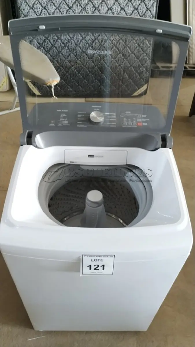 LOTE 121 - 01 LAVADORA DE ROUPAS BRASTEMP 12 KG 220 VOLTS. (NO ESTADO EM QUE SE ENCONTRA. SUJEITO A AVARIAS OCULTAS/VISÍVEIS.) BH1519A