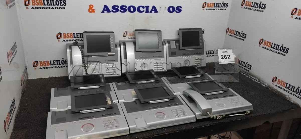 LOTE 262 - 09 APARELHOS DE TELEFONE MODELO SIEMENS OPENSTAGE.  (NO ESTADO) ATENÇÃO! FAZER A VISITAÇÃO ANTES DE ARREMATAR, NÃO SABEMOS SE FUNCIONA. LEILÃO NÃO TEM GARANTIA E NEM DEVOLUÇÃO, SUJEITO A POSSÍVEIS AVARIAS VISÍVEIS/OCULTAS E/OU AUSÊNCIA DE COMPONENTES.