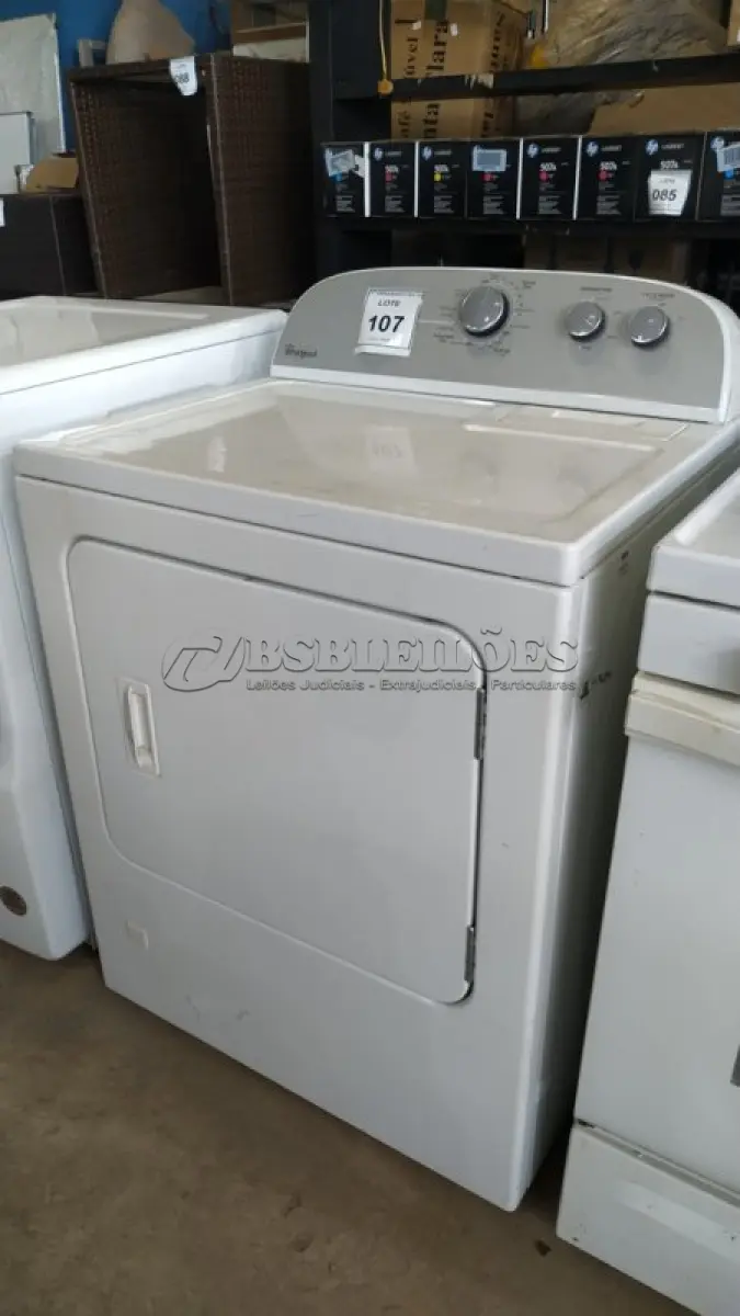 LOTE 107 - 01 SECADORA WHIRLPOOL 110 VOLTS M35011952. (NO ESTADO EM QUE SE ENCONTRA. SUJEITO A AVARIAS OCULTAS/VISÍVEIS.) AV9629V