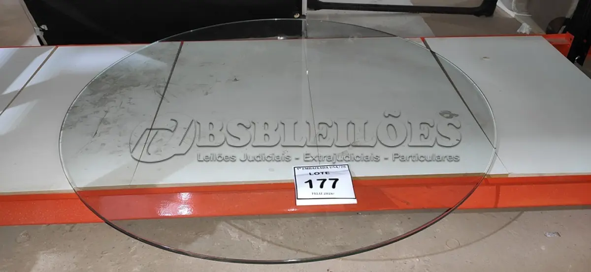 LOTE 177 - 01 VIDRO REDONDO. (NO ESTADO EM QUE SE ENCONTRA. SUJEITO A AVARIAS OCULTAS/VISÍVEIS.)