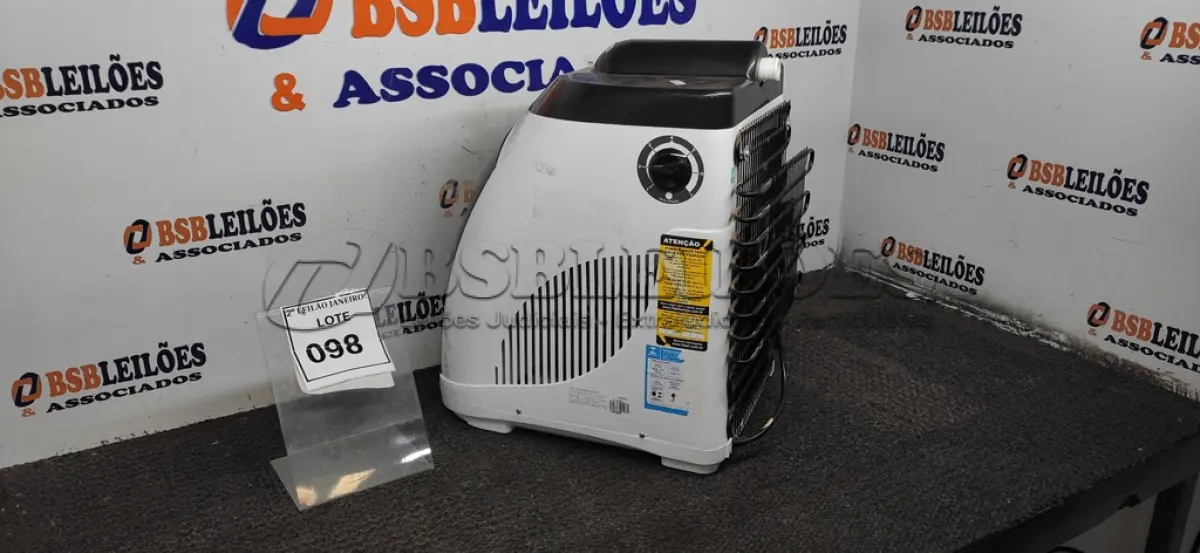 LOTE 098 - 01 PURIFICADOR DE ÁGUA MARCA LIBELL. (NO ESTADO) ATENÇÃO! FAZER A VISITAÇÃO ANTES DE ARREMATAR, NÃO SABEMOS SE FUNCIONA. LEILÃO NÃO TEM GARANTIA E NEM DEVOLUÇÃO, SUJEITO A POSSÍVEIS AVARIAS VISÍVEIS/OCULTAS E/OU AUSÊNCIA DE COMPONENTES.