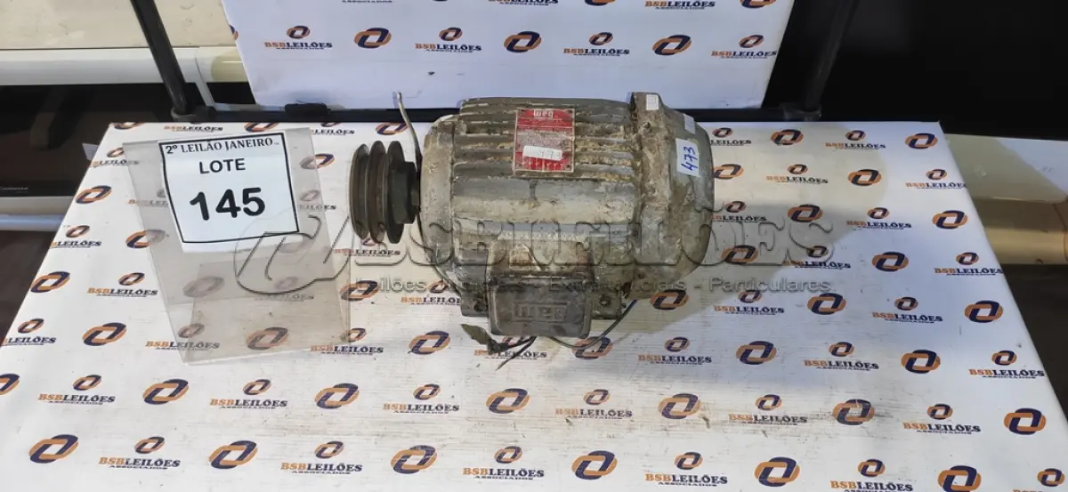 LOTE 145 - 01 MOTOR ELÉTRICO 3 CV 220/380 MARCAWAG. (NO ESTADO) ATENÇÃO! FAZER A VISITAÇÃO ANTES DE ARREMATAR, NÃO SABEMOS SE FUNCIONA. LEILÃO NÃO TEM GARANTIA E NEM DEVOLUÇÃO, SUJEITO A POSSÍVEIS AVARIAS VISÍVEIS/OCULTAS E/OU AUSÊNCIA DE COMPONENTES.