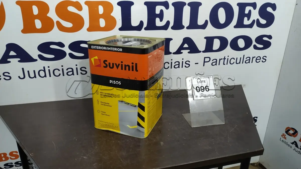 LOTE 096 - 01 TINTA DE PISOS EXTERIOR 18L NA COR FOSCO CINZA ESCURO MARCA SUVINIL. (NO ESTADO) ATENÇÃO! FAZER A VISITAÇÃO ANTES DE ARREMATAR, NÃO SABEMOS SE FUNCIONA, LEILÃO NÃO TEM GARANTIA E NEM DEVOLUÇÃO, SUJEITO A POSSÍVEIS AVARIAS VISÍVEIS/OCULTAS E/OU AUSÊNCIA DE COMPONENTES.