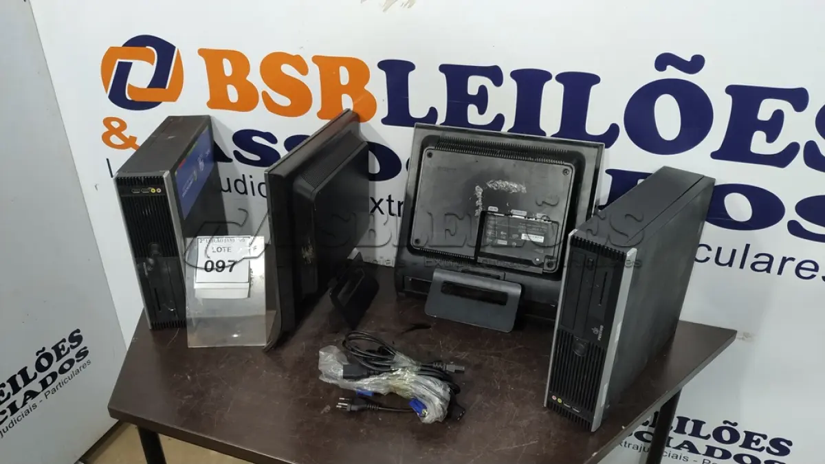 LOTE 097 - 02 CPUS I3 MARCA POSITIVO E 02 MONITORES MARCA SONY. (NO ESTADO) ATENÇÃO! FAZER A VISITAÇÃO ANTES DE ARREMATAR, NÃO SABEMOS SE FUNCIONA. LEILÃO NÃO TEM GARANTIA E NEM DEVOLUÇÃO, SUJEITO A POSSÍVEIS AVARIAS VISÍVEIS/OCULTAS E/OU AUSÊNCIA DE COMPONENTES.