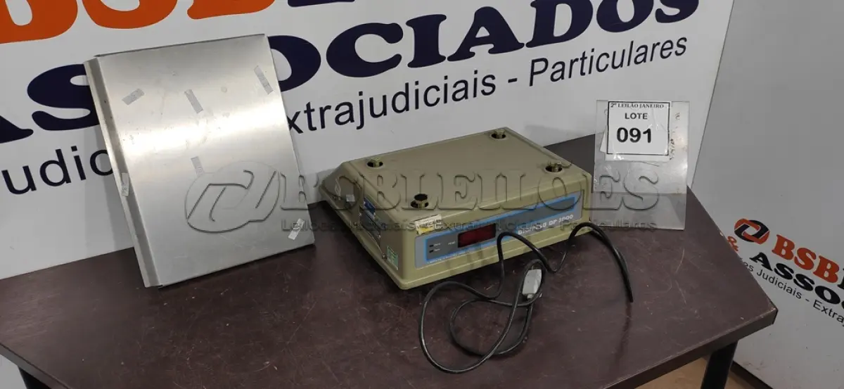 LOTE 091 - 01 BALANÇA DIGITAL MARCA DIGIPESO. (NO ESTADO) ATENÇÃO! FAZER A VISITAÇÃO ANTES DE ARREMATAR, NÃO SABEMOS SE FUNCIONA. LEILÃO NÃO TEM GARANTIA E NEM DEVOLUÇÃO, SUJEITO A POSSÍVEIS AVARIAS VISÍVEIS/OCULTAS E/OU AUSÊNCIA DE COMPONENTES.