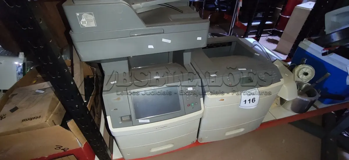 LOTE 116 - 02 IMPRESSORAS MARCA LEXMARK DE MODELOS DIVERSOS. (NO ESTADO) ATENÇÃO! FAZER A VISITAÇÃO ANTES DE ARREMATAR, NÃO SABEMOS SE FUNCIONA. LEILÃO NÃO TEM GARANTIA E NEM DEVOLUÇÃO, SUJEITO A POSSÍVEIS AVARIAS VISÍVEIS/OCULTAS E/OU AUSÊNCIA DE COMPONENTES.