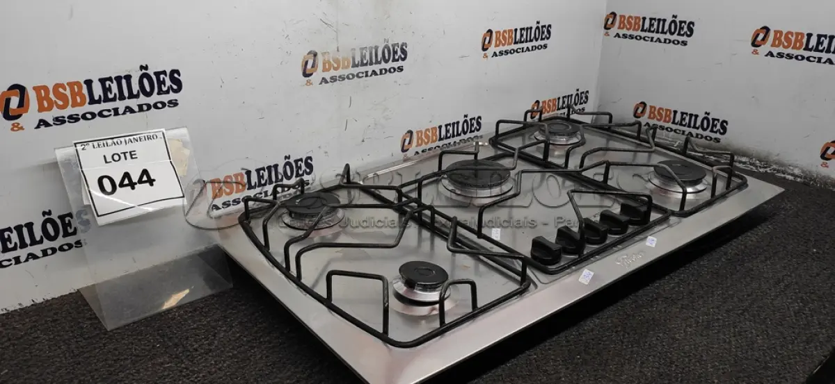 LOTE 044 - 01 COOKTOP MARCA FISCHER. (NO ESTADO) ATENÇÃO! FAZER A VISITAÇÃO ANTES DE ARREMATAR, NÃO SABEMOS SE FUNCIONA. LEILÃO NÃO TEM GARANTIA E NEM DEVOLUÇÃO, SUJEITO A POSSÍVEIS AVARIAS VISÍVEIS/OCULTAS E/OU AUSÊNCIA DE COMPONENTES.