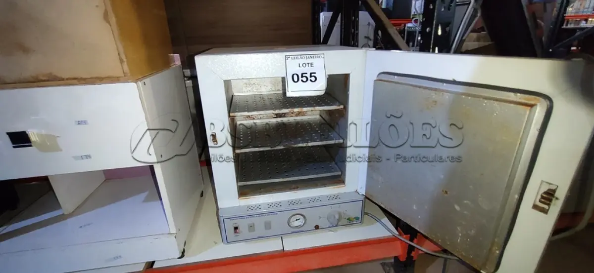 LOTE 055 - 01 ESTUFA DE ESTERELIZAÇÃO. (NO ESTADO) ATENÇÃO! FAZER A VISITAÇÃO ANTES DE ARREMATAR, NÃO SABEMOS SE FUNCIONA. LEILÃO NÃO TEM GARANTIA E NEM DEVOLUÇÃO, SUJEITO A POSSÍVEIS AVARIAS VISÍVEIS/OCULTAS E/OU AUSÊNCIA DE COMPONENTES.