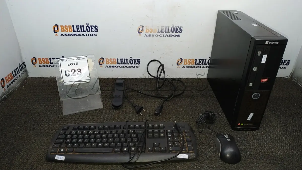 LOTE 023 - 01 CPU INFORWAY 4GB HD 500, 01 MOUSE, 01 TECLADO , 01 BASE DE CPU, 01 CABO DE FORÇA. (NO ESTADO) ATENÇÃO! FAZER A VISITAÇÃO ANTES DE ARREMATAR, NÃO SABEMOS SE FUNCIONA. LEILÃO NÃO TEM GARANTIA E NEM DEVOLUÇÃO, SUJEITO A POSSÍVEIS AVARIAS VISÍVEIS/OCULTAS E/OU AUSÊNCIA DE COMPONENTES.