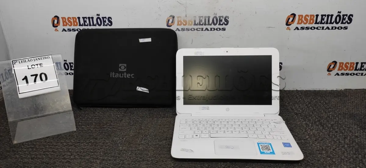 LOTE 170 - 01 NOTEBOOK MARCA HP COM PASTA PARA RETIRADA DE PEÇAS. (NO ESTADO) ATENÇÃO! FAZER A VISITAÇÃO ANTES DE ARREMATAR, NÃO SABEMOS SE FUNCIONA. LEILÃO NÃO TEM GARANTIA E NEM DEVOLUÇÃO, SUJEITO A POSSÍVEIS AVARIAS VISÍVEIS/OCULTAS E/OU AUSÊNCIA DE COMPONENTES.