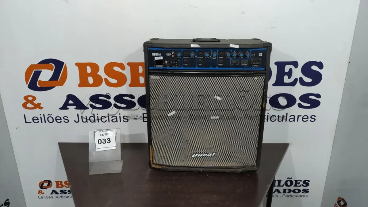 LOTE 033 - 01 CAIXA DE SOM AMPLIFICADORA MARCA ONEAL. (NO ESTADO) ATENÇÃO! FAZER A VISITAÇÃO ANTES DE ARREMATAR, NÃO SABEMOS SE FUNCIONA. LEILÃO NÃO TEM GARANTIA E NEM DEVOLUÇÃO, SUJEITO A POSSÍVEIS AVARIAS VISÍVEIS/OCULTAS E/OU AUSÊNCIA DE COMPONENTES.
