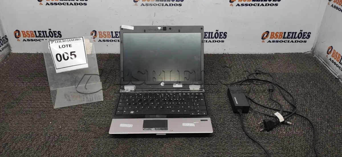 LOTE 005 - 01 NOTEBOOK MARCA HP COM FONTE. (NO ESTADO) ATENÇÃO! FAZER A VISITAÇÃO ANTES DE ARREMATAR, NÃO SABEMOS SE FUNCIONA. LEILÃO NÃO TEM GARANTIA E NEM DEVOLUÇÃO, SUJEITO A POSSÍVEIS AVARIAS VISÍVEIS/OCULTAS E/OU AUSÊNCIA DE COMPONENTES.