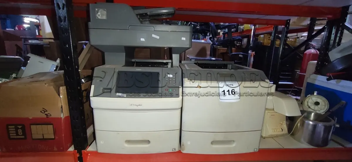 LOTE 116 - 02 IMPRESSORAS MARCA LEXMARK DE MODELOS DIVERSOS. (NO ESTADO) ATENÇÃO! FAZER A VISITAÇÃO ANTES DE ARREMATAR, NÃO SABEMOS SE FUNCIONA. LEILÃO NÃO TEM GARANTIA E NEM DEVOLUÇÃO, SUJEITO A POSSÍVEIS AVARIAS VISÍVEIS/OCULTAS E/OU AUSÊNCIA DE COMPONENTES.