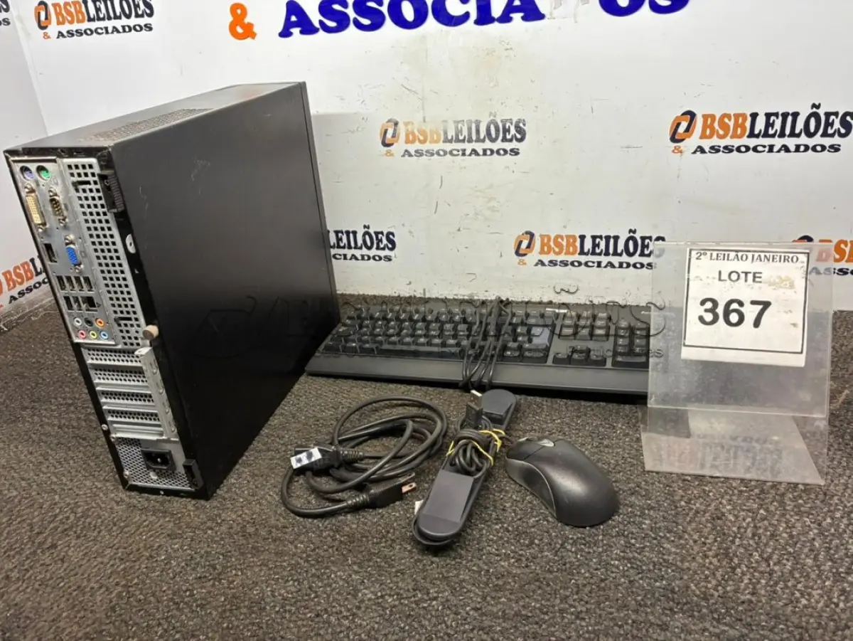 LOTE 367 - 01 CPU INFORWAY 4GB HD 500, 01 MOUSE , 01 TECLADO, 01 BASE DE CPU, 01 CABO DE FORÇA. (NO ESTADO) ATENÇÃO! FAZER A VISITAÇÃO ANTES DE ARREMATAR, NÃO SABEMOS SE FUNCIONA. LEILÃO NÃO TEM GARANTIA E NEM DEVOLUÇÃO, SUJEITO A POSSÍVEIS AVARIAS VISÍVEIS/OCULTAS E/OU AUSÊNCIA DE COMPONENTES.