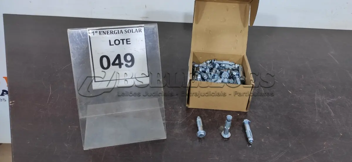 LOTE 049 - 01 CAIXA COM PARA BOLTS ZINCADOS COM PARAFUSO ¼. (NO ESTADO) ATENÇÃO! FAZER A VISITAÇÃO ANTES DE ARREMATAR, NÃO SABEMOS SE FUNCIONA, LEILÃO NÃO TEM GARANTIA E NEM DEVOLUÇÃO, SUJEITO A POSSÍVEIS AVARIAS VISÍVEIS/OCULTAS E/OU AUSÊNCIA DE COMPONENTES.