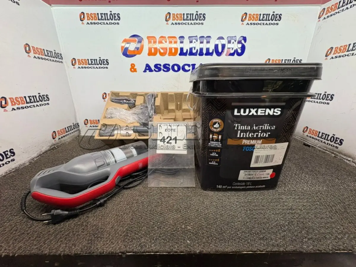 LOTE 421 - 01 BALDE DE TINTA ACRÍLICA INTERIOR PREMIUM DE 18L CREAM FOSCO MARCA LUXENS. (NO ESTADO) ATENÇÃO! FAZER A VISITAÇÃO ANTES DE ARREMATAR, NÃO SABEMOS SE FUNCIONA, LEILÃO NÃO TEM GARANTIA E NEM DEVOLUÇÃO, SUJEITO A POSSÍVEIS AVARIAS VISÍVEIS/OCULTAS E/OU AUSÊNCIA DE COMPONENTES.