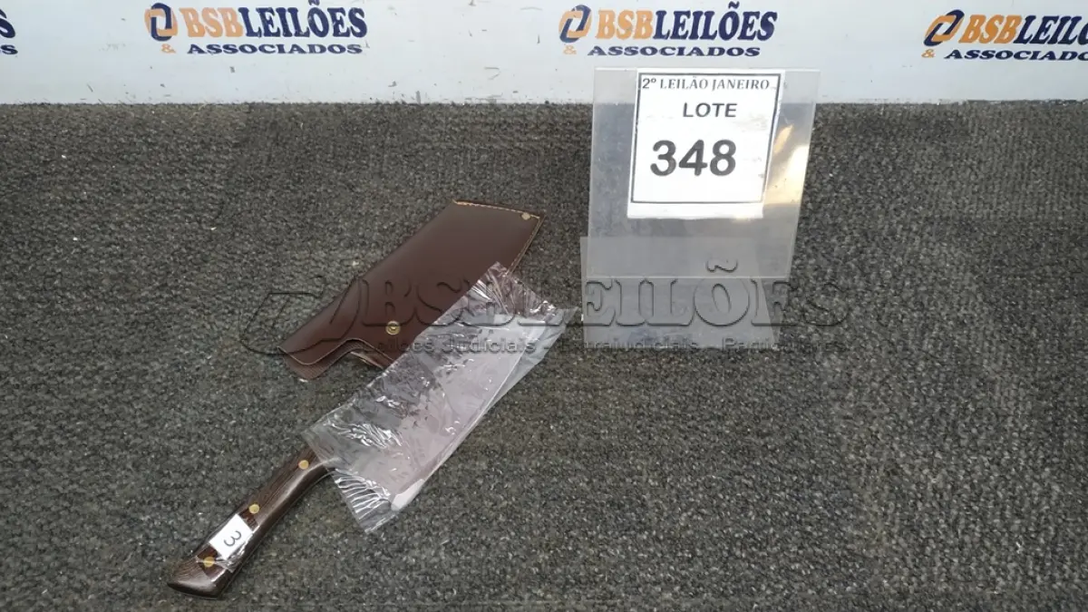 LOTE 348 - 01 CUTELO RÚSTICO FULL TANG CABO DE MADEIRA   COM BAINHA (PRODUTO NOVO). (NO ESTADO) ATENÇÃO! FAZER A VISITAÇÃO ANTES DE ARREMATAR, NÃO SABEMOS SE FUNCIONA. LEILÃO NÃO TEM GARANTIA E NEM DEVOLUÇÃO, SUJEITO A POSSÍVEIS AVARIAS VISÍVEIS/OCULTAS E/OU AUSÊNCIA DE COMPONENTES.