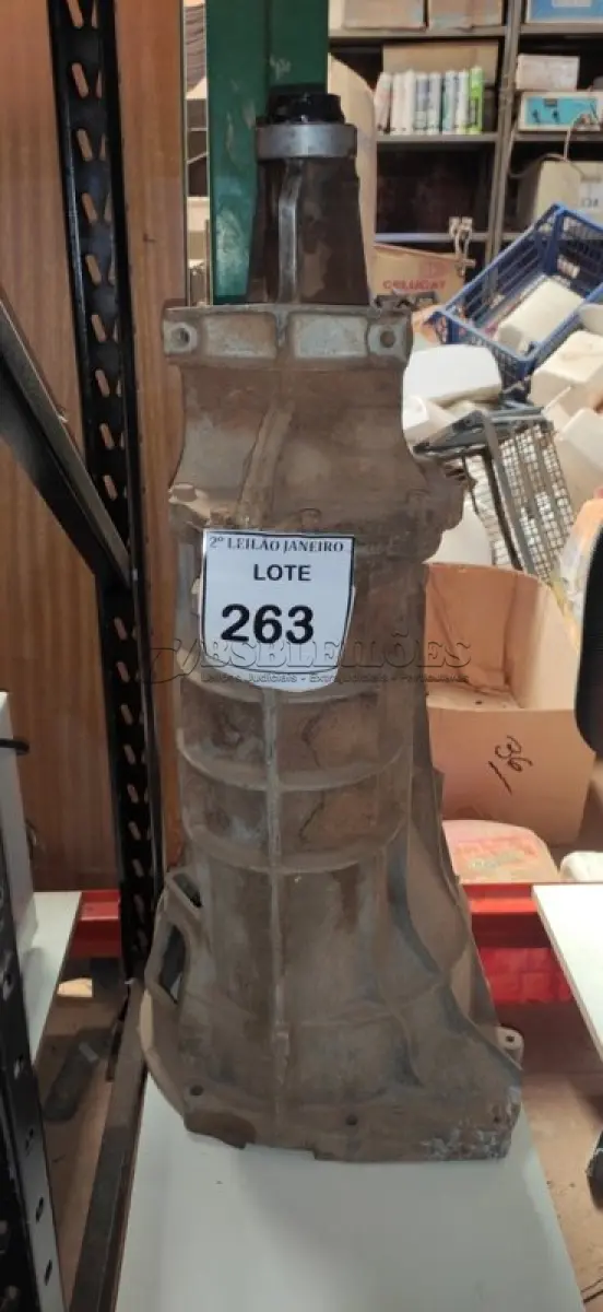 LOTE 263 - 01 CÂMBIO DE ORD RANGER 4X2. (NO ESTADO) ATENÇÃO! FAZER A VISITAÇÃO ANTES DE ARREMATAR, NÃO SABEMOS SE FUNCIONA, LEILÃO NÃO TEM GARANTIA E NEM DEVOLUÇÃO, SUJEITO A POSSÍVEIS AVARIAS VISÍVEIS/OCULTAS E/OU AUSÊNCIA DE COMPONENTES.