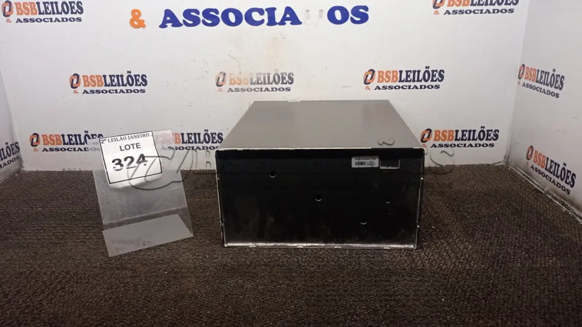 LOTE 324 - 01 COFRE DIGITAL. (NO ESTADO) ATENÇÃO! FAZER A VISITAÇÃO ANTES DE ARREMATAR, NÃO SABEMOS SE FUNCIONA. LEILÃO NÃO TEM GARANTIA E NEM DEVOLUÇÃO, SUJEITO A POSSÍVEIS AVARIAS VISÍVEIS/OCULTAS E/OU AUSÊNCIA DE COMPONENTES.