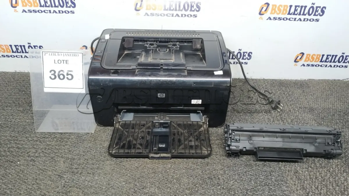 LOTE 365 - 01 IMPRESSORA MODELO CE657A MARCA HP E 01 CARTUCHO DE TONNER. (NO ESTADO) ATENÇÃO! FAZER A VISITAÇÃO ANTES DE ARREMATAR, NÃO SABEMOS SE FUNCIONA, LEILÃO NÃO TEM GARANTIA E NEM DEVOLUÇÃO, SUJEITO A POSSÍVEIS AVARIAS VISÍVEIS/OCULTAS E/OU AUSÊNCIA DE COMPONENTES.
