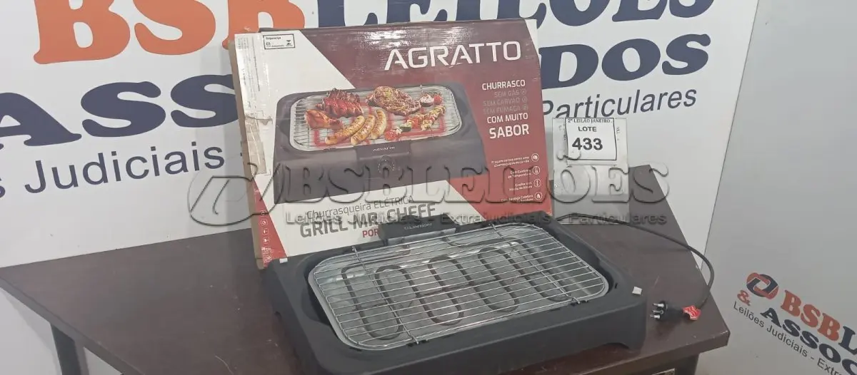 LOTE 433 - 01 CHURRASQUEIRA ELÉTRICA MARCA AGRATTO. (NO ESTADO) ATENÇÃO! FAZER A VISITAÇÃO ANTES DE ARREMATAR, NÃO SABEMOS SE FUNCIONA. LEILÃO NÃO TEM GARANTIA E NEM DEVOLUÇÃO, SUJEITO A POSSÍVEIS AVARIAS VISÍVEIS/OCULTAS E/OU AUSÊNCIA DE COMPONENTES.