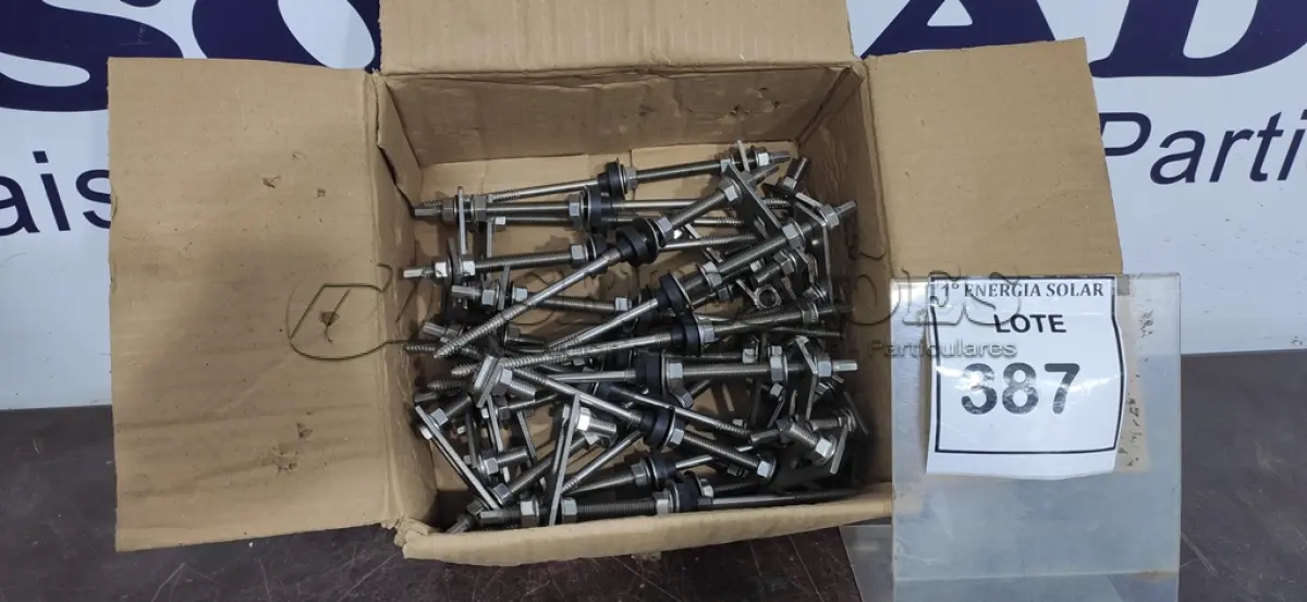 LOTE 387 - 01 CAIXA COM PARAFUSOS DE FIXAÇÃO METÁLICO M10 X 250MM AÇO INOX.  (NO ESTADO) ATENÇÃO! FAZER A VISITAÇÃO ANTES DE ARREMATAR, NÃO SABEMOS SE FUNCIONA, LEILÃO NÃO TEM GARANTIA E NEM DEVOLUÇÃO, SUJEITO A POSSÍVEIS AVARIAS VISÍVEIS/OCULTAS E/OU 