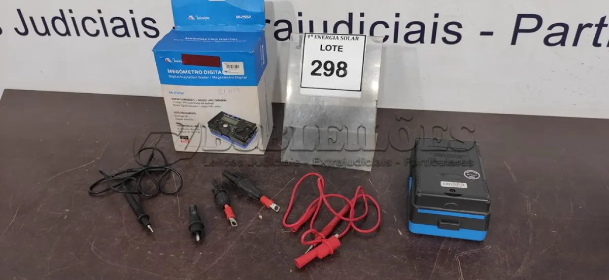 LOTE 298 - 01 MEGÔMETRO DIGITAL. (NO ESTADO) ATENÇÃO! FAZER A VISITAÇÃO ANTES DE ARREMATAR, NÃO SABEMOS SE FUNCIONA, LEILÃO NÃO TEM GARANTIA E NEM DEVOLUÇÃO, SUJEITO A POSSÍVEIS AVARIAS VISÍVEIS/OCULTAS E/OU AUSÊNCIA DE COMPONENTES.