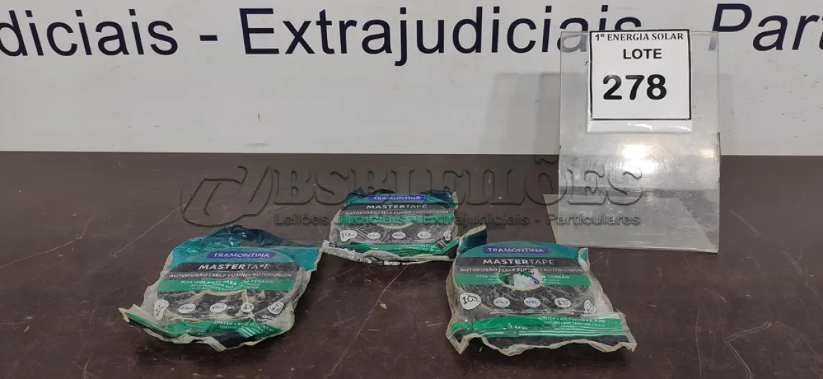 LOTE 278 - 03 ROLOS DE FITA DE ALTA FUSÃO MARCA TRAMONTINA. (NO ESTADO) ATENÇÃO! FAZER A VISITAÇÃO ANTES DE ARREMATAR, NÃO SABEMOS SE FUNCIONA, LEILÃO NÃO TEM GARANTIA E NEM DEVOLUÇÃO, SUJEITO A POSSÍVEIS AVARIAS VISÍVEIS/OCULTAS E/OU AUSÊNCIA DE COMPONENTES.