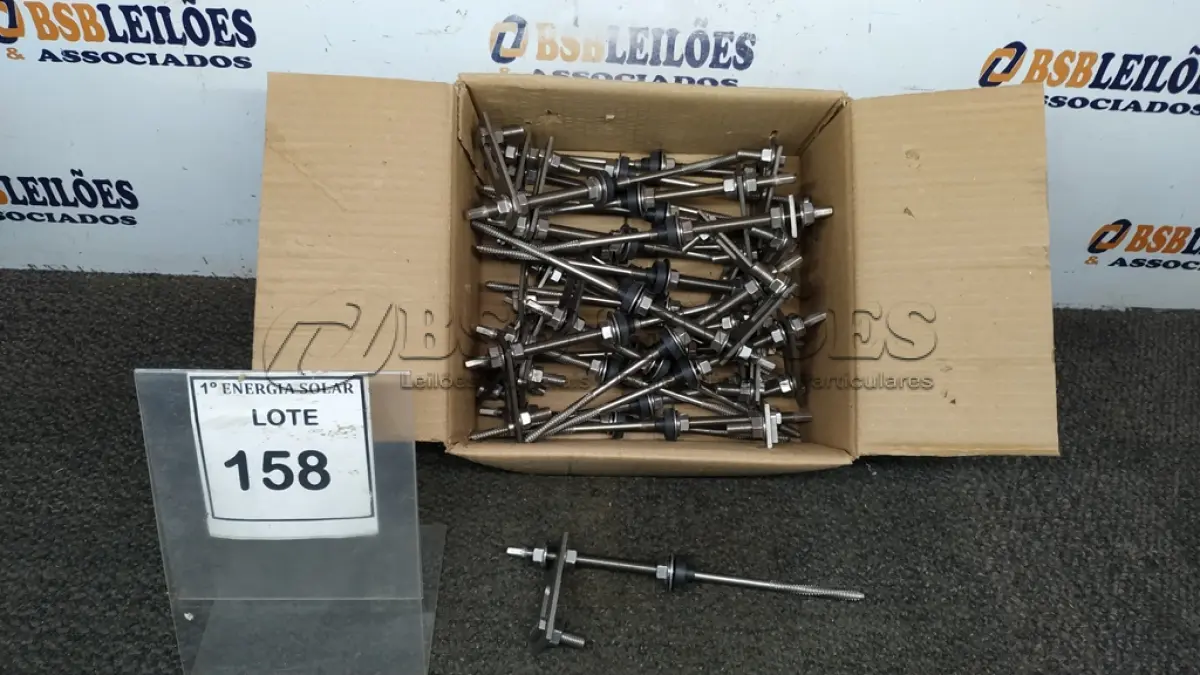 LOTE 158 - 01 CAIXA COM PARAFUSOS DE FIXAÇÃO METÁLICO M10 X 250MM AÇO INOX.  (NO ESTADO) ATENÇÃO! FAZER A VISITAÇÃO ANTES DE ARREMATAR, NÃO SABEMOS SE FUNCIONA, LEILÃO NÃO TEM GARANTIA E NEM DEVOLUÇÃO, SUJEITO A POSSÍVEIS AVARIAS VISÍVEIS/OCULTAS E/OU AUSÊNCIA DE COMPONENTES.