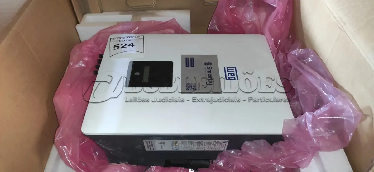 LOTE 524 - 01 INVERSOR SOLAR WEG MODELO SIW400G T025 W0. (NO ESTADO) ATENÇÃO! FAZER A VISITAÇÃO ANTES DE ARREMATAR, NÃO SABEMOS SE FUNCIONA, LEILÃO NÃO TEM GARANTIA E NEM DEVOLUÇÃO, SUJEITO A POSSÍVEIS AVARIAS VISÍVEIS/OCULTAS