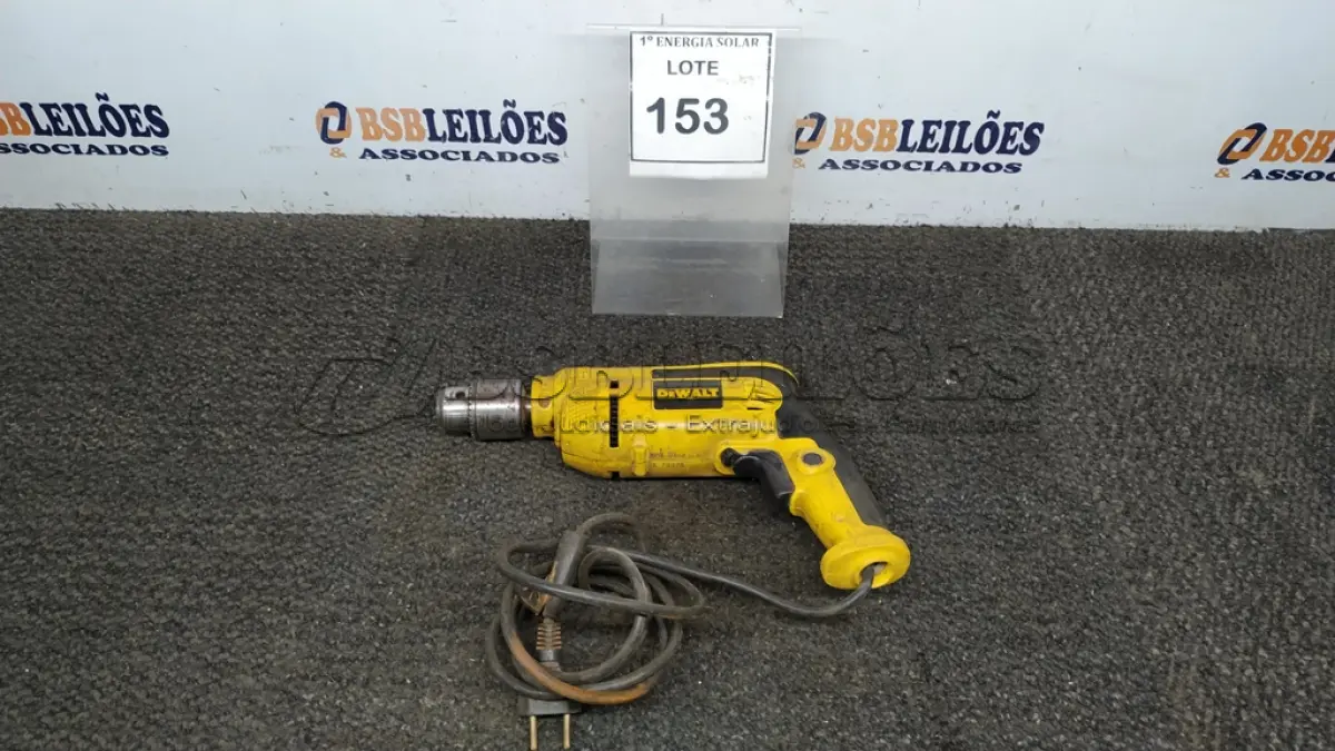 LOTE 153