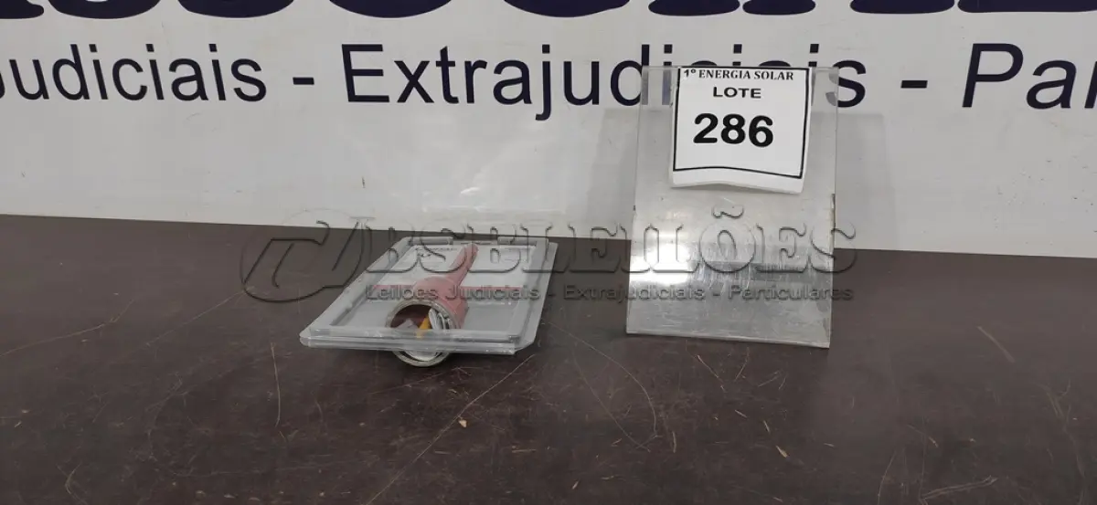 LOTE 286 - 01 SERRA COPO PARA ALVENARIA N*50MM. (NO ESTADO) ATENÇÃO! FAZER A VISITAÇÃO ANTES DE ARREMATAR, NÃO SABEMOS SE FUNCIONA, LEILÃO NÃO TEM GARANTIA E NEM DEVOLUÇÃO, SUJEITO A POSSÍVEIS AVARIAS VISÍVEIS/OCULTAS E/OU AUSÊNCIA DE COMPONENTES.