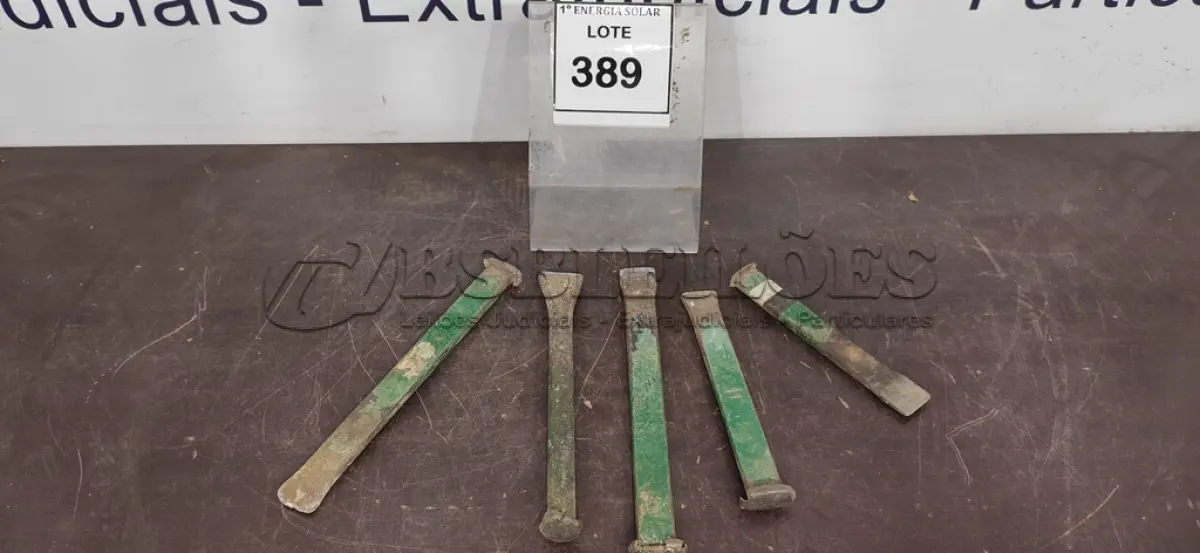 LOTE 389 - 05 TALHADEIRAS CHATAS. (NO ESTADO) ATENÇÃO! FAZER A VISITAÇÃO ANTES DE ARREMATAR, NÃO SABEMOS SE FUNCIONA, LEILÃO NÃO TEM GARANTIA E NEM DEVOLUÇÃO, SUJEITO A POSSÍVEIS AVARIAS VISÍVEIS/OCULTAS E/OU 