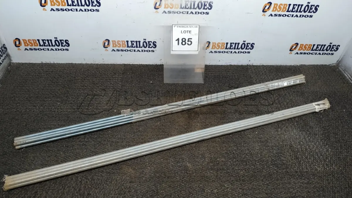 LOTE 185 - 01 LOTE COM BARRAS ROSCADAS. (NO ESTADO) ATENÇÃO! FAZER A VISITAÇÃO ANTES DE ARREMATAR, NÃO SABEMOS SE FUNCIONA, LEILÃO NÃO TEM GARANTIA E NEM DEVOLUÇÃO, SUJEITO A POSSÍVEIS AVARIAS VISÍVEIS/OCULTAS E/OU AUSÊNCIA DE COMPONENTES.