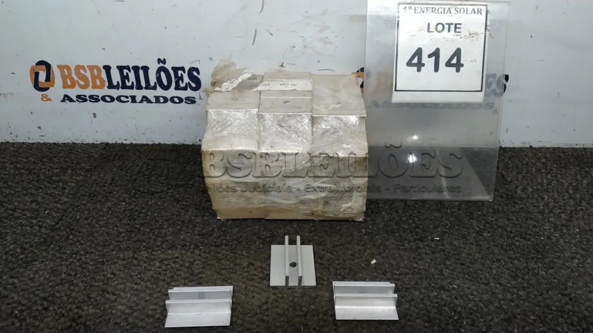 LOTE 414 - 01 LOTE COM GRAMPOS INFERIORES. (NO ESTADO) ATENÇÃO! FAZER A VISITAÇÃO ANTES DE ARREMATAR, NÃO SABEMOS SE FUNCIONA, LEILÃO NÃO TEM GARANTIA E NEM DEVOLUÇÃO, SUJEITO A POSSÍVEIS AVARIAS VISÍVEIS/OCULTAS E/OU 