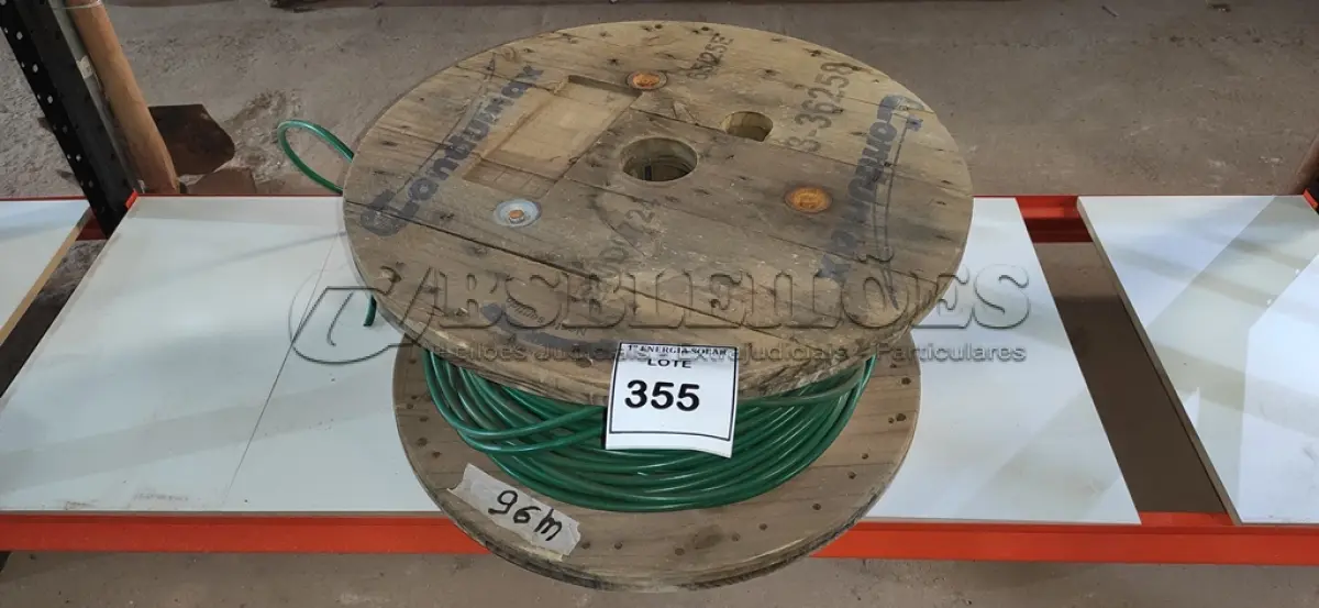 LOTE 355 - 01 CARRETEL COM 96M DE FIO 25MM NA COR VERDE. (NO ESTADO) ATENÇÃO! FAZER A VISITAÇÃO ANTES DE ARREMATAR, NÃO SABEMOS SE FUNCIONA, LEILÃO NÃO TEM GARANTIA E NEM DEVOLUÇÃO, SUJEITO A POSSÍVEIS AVARIAS VISÍVEIS/OCULTAS E/OU AUSÊNCIA DE COMPONENTES.