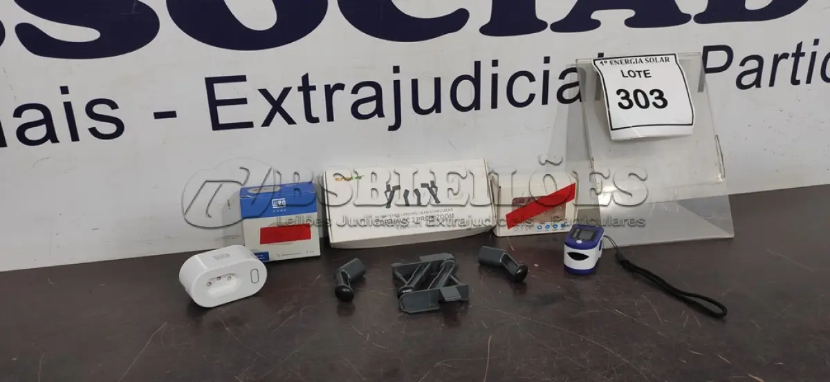 LOTE 303 - 01 TOMADA INTELIGENTE, 01 PULSE OXIMETER E 01 CONJUNTO DE ESTABILIZADOR DE TREM DE POUSO ELEVADOS PRA DRONES. (NO ESTADO) ATENÇÃO! FAZER A VISITAÇÃO ANTES DE ARREMATAR, NÃO SABEMOS SE FUNCIONA, LEILÃO NÃO TEM GARANTIA E NEM DEVOLUÇÃO, SUJEITO A POSSÍVEIS AVARIAS VISÍVEIS/OCULTAS E/OU AUSÊNCIA DE COMPONENTES.