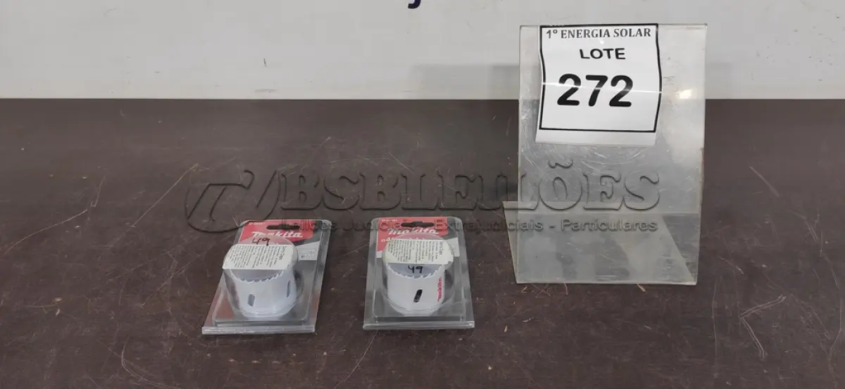 LOTE 272 - 02 SERRAS COPO 48MM MARCA MAKITA. (NO ESTADO) ATENÇÃO! FAZER A VISITAÇÃO ANTES DE ARREMATAR, NÃO SABEMOS SE FUNCIONA, LEILÃO NÃO TEM GARANTIA E NEM DEVOLUÇÃO, SUJEITO A POSSÍVEIS AVARIAS VISÍVEIS/OCULTAS E/OU AUSÊNCIA DE COMPONENTES.